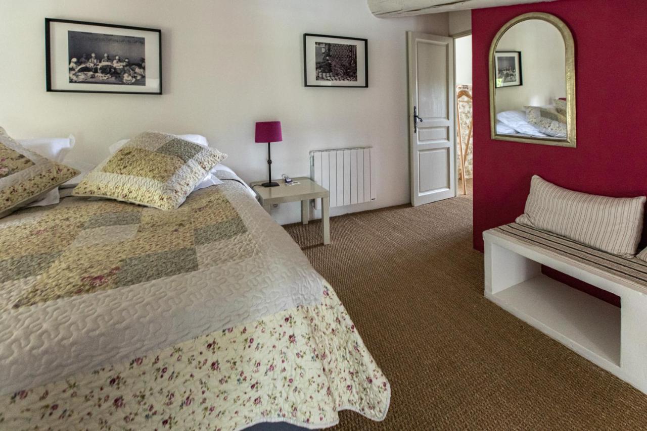 Le Prieure La Madelene Bed & Breakfast Malaucène Exterior foto